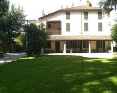 Nhà trọ Villa Cantoni (Gropello Cairoli, Ý)