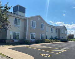 Hotel Americinn By Wyndham Oshkosh (Oshkosh, USA)