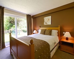 Hotel Clough Manor (Saddleworth, United Kingdom)