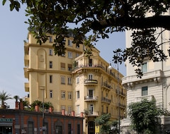 Khách sạn Pinto-Storey Hotel (Napoli, Ý)
