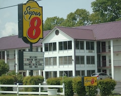 Khách sạn Super 8 By Wyndham Sevierville Riverside (Sevierville, Hoa Kỳ)