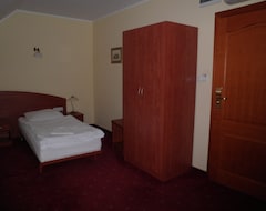 Khách sạn Hotel Bastion (Kostrzyn nad Odrą, Ba Lan)