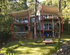 Koko talo/asunto Smiths Lake House (Seal Rocks, Australia)