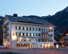 Khách sạn Hotel Baren (Mellau, Áo)