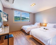 Hotel Sea Star Hostel Yeosu (Yeosu, Sydkorea)