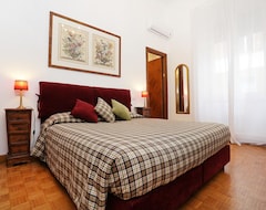 Hotelli Houspitality Caesar Bed & Breakfast (Rooma, Italia)