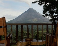 Otel Lost Iguana Resort And Spa (La Fortuna, Kosta Rika)