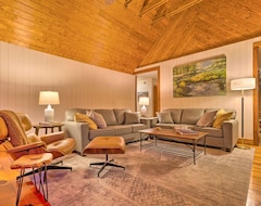 Koko talo/asunto New! 'finn's Cabin:' Log Cabin In Blue Ridge Mtns! (Travelers Rest, Amerikan Yhdysvallat)