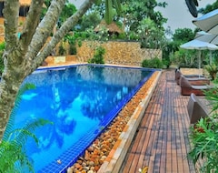 Hotel Myhouse Hillside Retreat (Keb, Cambodia)