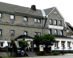 Khách sạn Hotel Altastenberg (Winterberg, Đức)