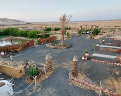 Khách sạn Stars Camp Oasis (Al Bawiti, Ai Cập)