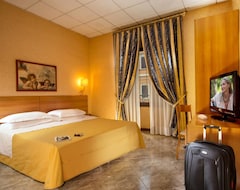 Hotel Amalia Suites (Rim, Italija)