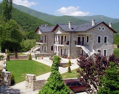 Apart Otel Villa Kastanodasos (Emborio, Yunanistan)
