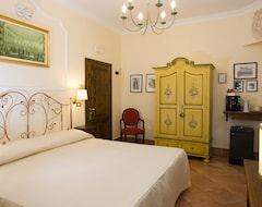 Hotel Mondo Antico B&B (Cesena, Italija)