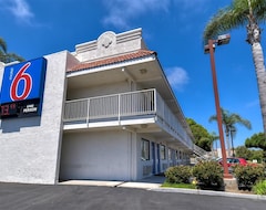 Khách sạn Motel 6-Carlsbad, Ca - East Near Legoland (Carlsbad, Hoa Kỳ)