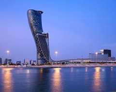 Hotel Andaz Capital Gate Abu Dhabi - a concept by Hyatt (Abu Dabi, Emiratos Árabes Unidos)