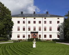 Khách sạn Husby Säteri (Söderköping, Thụy Điển)