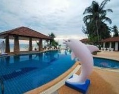 Otel Alongkot Beach Resort Khanom (Nakhon Si Tammarat, Tayland)