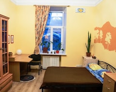 Hostel TIU Khreschatyk (Kiev, Ukraine)