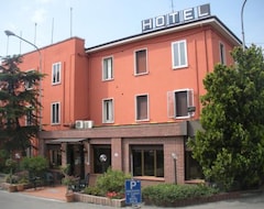 Hotel Emilia (Módena, Italia)