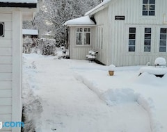 Tüm Ev/Apart Daire Loftstuga I Safsen (Fredriksberg, İsveç)