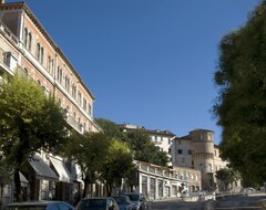 Hotel Iris (Perugia, Italy)