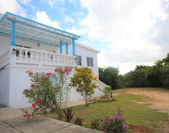 Khách sạn Rudys Guest House (The Valley, Lesser Antilles)