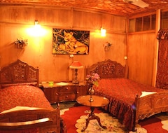 Hotel Houseboat Prince of Bombay (Srinagar, India)