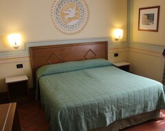 Khách sạn Albergo San Martino (Lucca, Ý)