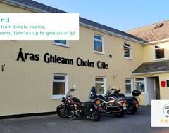 Hotel Áras Ghleann Cholm Cille (Glencolmcille, Ireland)