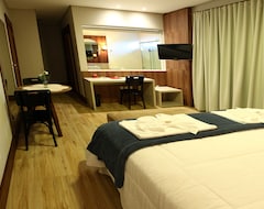 Khách sạn Bormon Hotel (Nova Veneza, Brazil)
