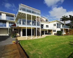 Khách sạn By The Bay Beachfront Apartments (Taipa-Mangonui, New Zealand)