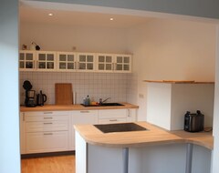 Tüm Ev/Apart Daire Apartment For Four Adults, Possibly Plus Children (Lueneburg, Almanya)