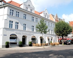 Hotel Schweriner Hof (Straslów, Duitsland)