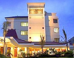 Khách sạn UMM Inn (Malang, Indonesia)