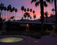 A Place In The Sun Hotel - Adults Only Big Units, Privacy Gardens & Heated Pool & Spa In 1 Acre Park Prime Location, Pet Friendly, Top Midcentury Mode (Palm Springs, USA)