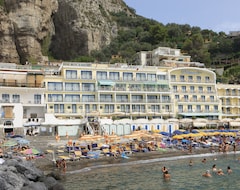 Mar Hotel Alimuri Spa (Meta, Italija)