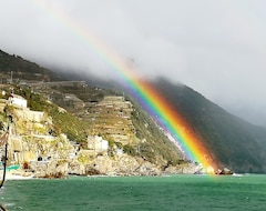 Koko talo/asunto Home By The Sea Rainbow Home (Monterosso al Mare, Italia)