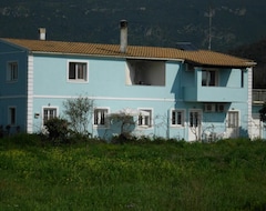 Hotel Thoms House (Paleokastritsa, Greece)