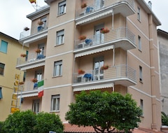 Khách sạn Hotel Del Golfo (Lerici, Ý)