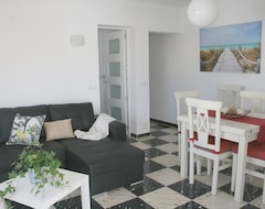 Koko talo/asunto Fantastic Apartment 100 Meters From The Beach (Santa Margarita, Espanja)