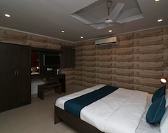 Khách sạn OYO Townhouse 143 Hotel Royal Garden (Kolkata, Ấn Độ)