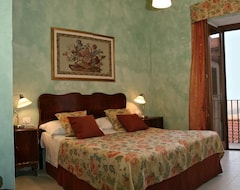 Hotel Afra Bed & Breakfast (Castellabate, Italy)