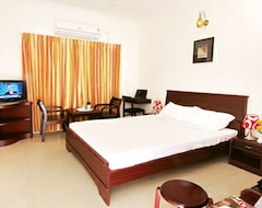 Khách sạn Souparnika Inn (Malappuram, Ấn Độ)