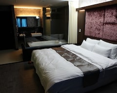 Khách sạn Hotel Beang (Gunsan, Hàn Quốc)