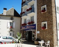 Hotel Beauséjour (Chaudes-Aigues, France)