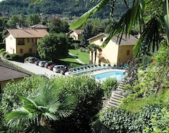Lejlighedshotel Appartamenti Ferrari Residence (Cannobio, Italien)