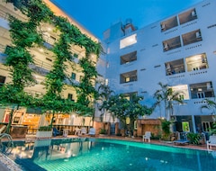 Khách sạn Sutus Court 3 (Pattaya, Thái Lan)