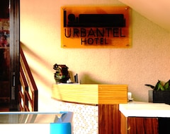 Khách sạn Urbantel Hotel (New Lucena, Philippines)