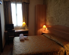 Hotel Villa Maria (Lazise sul Garda, Italy)